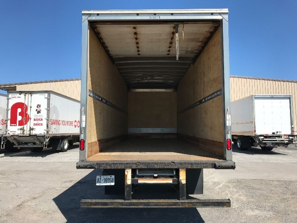 Medium Duty Box Truck-Light and Medium Duty Trucks-International-2020-MV607-Mississauga-ON-121,888\n\t\tkm-$ 62,500 - Image 8