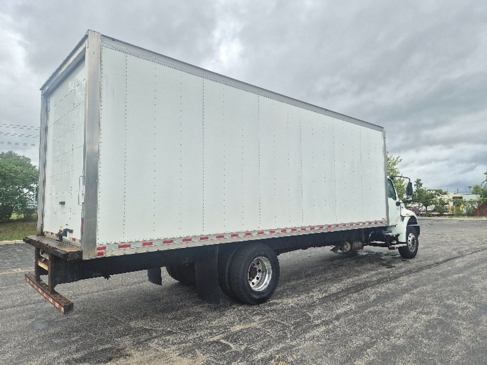 Medium Duty Box Truck-Light and Medium Duty Trucks-International-2020-MV607-Mississauga-ON-135,432\n\t\tkm-$ 62,750 - Image 13