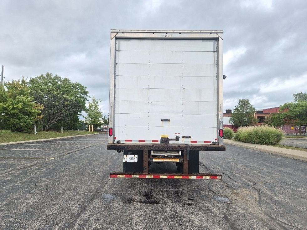 Medium Duty Box Truck-Light and Medium Duty Trucks-International-2020-MV607-Mississauga-ON-135,432\n\t\tkm-$ 62,750 - Image 7