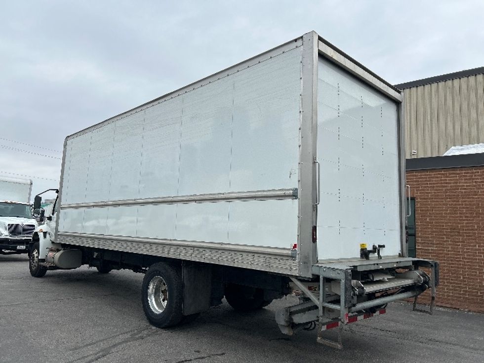 Medium Duty Box Truck-Light and Medium Duty Trucks-International-2020-MV607-Mississauga-ON-157,628\n\t\tkm-$ 74,500 - Image 5