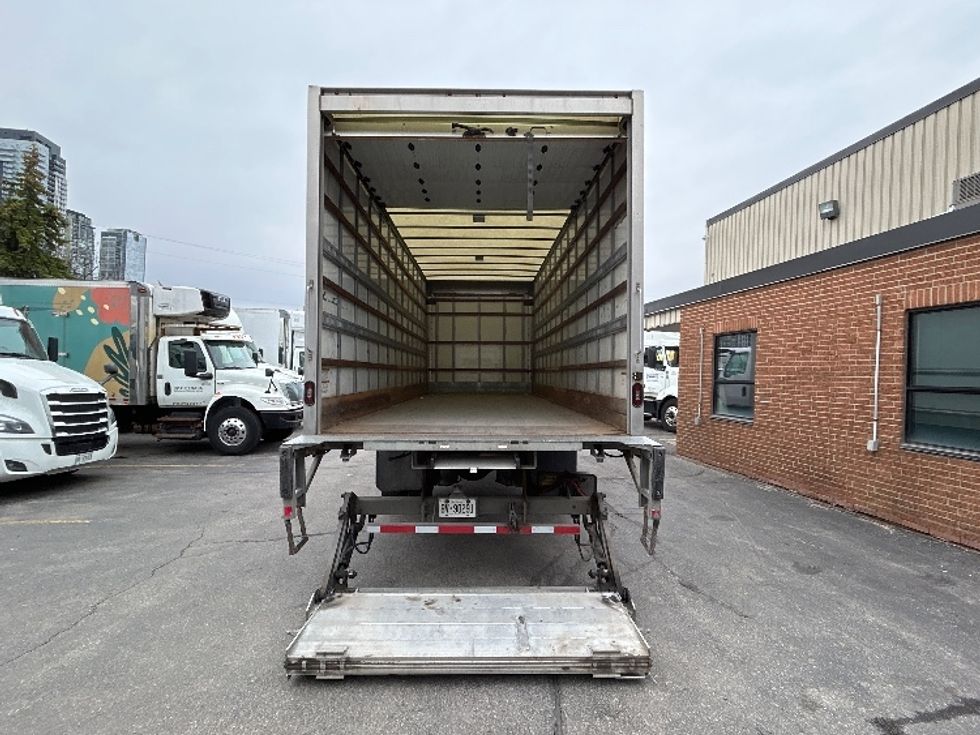 Medium Duty Box Truck-Light and Medium Duty Trucks-International-2020-MV607-Mississauga-ON-157,628\n\t\tkm-$ 74,500 - Image 8