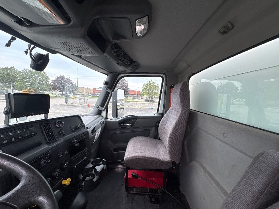 Medium Duty Box Truck-Light and Medium Duty Trucks-International-2020-MV607-Mississauga-ON-164,300\n\t\tkm-$ 57,750 - Image 19