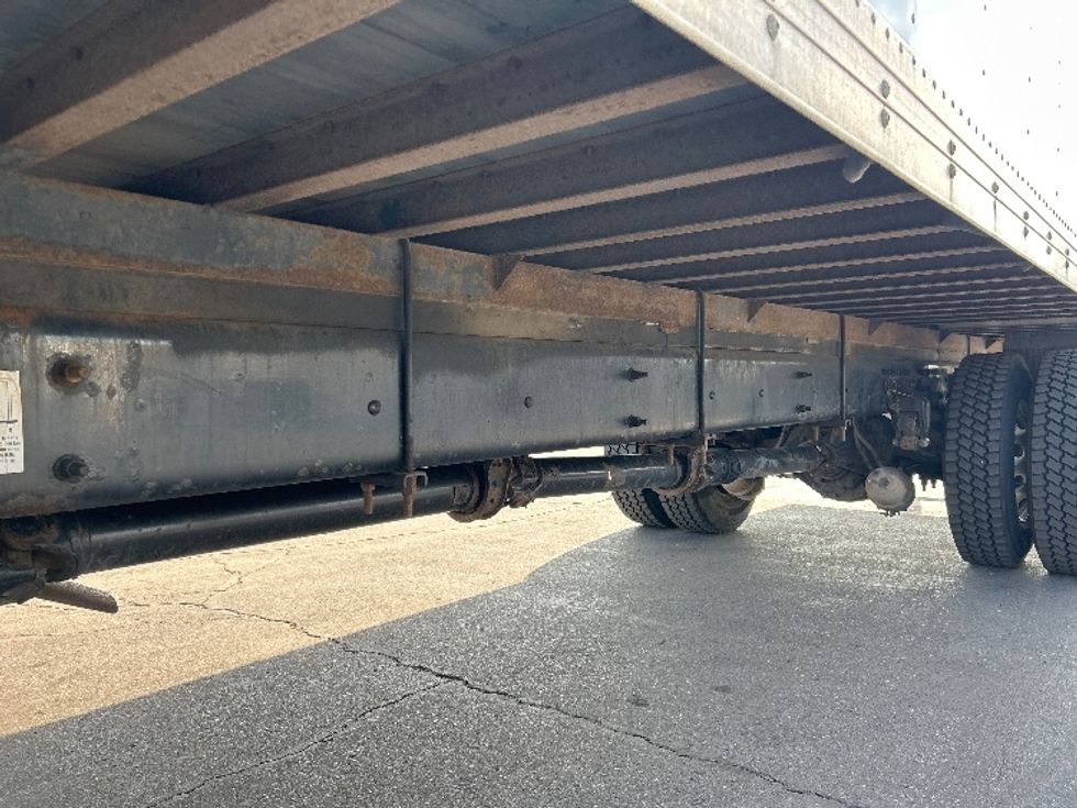 Medium Duty Box Truck-Light and Medium Duty Trucks-International-2020-MV607-Mississauga-ON-165,814\n\t\tkm-$ 61,500 - Image 5