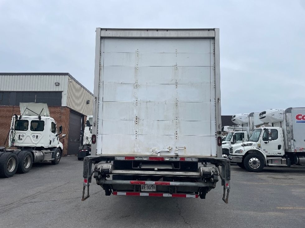 Medium Duty Box Truck-Light and Medium Duty Trucks-International-2020-MV607-Mississauga-ON-215,360\n\t\tkm-$ 69,750 - Image 7