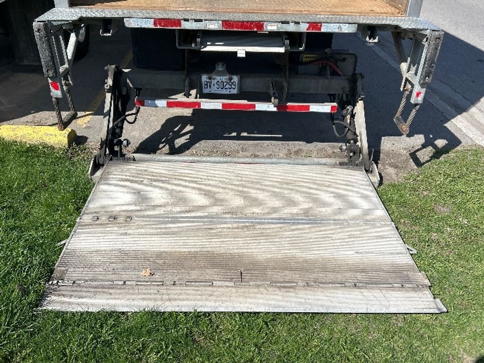 Medium Duty Box Truck-Light and Medium Duty Trucks-International-2020-MV607-Mississauga-ON-215,360\n\t\tkm-$ 69,750 - Image 9
