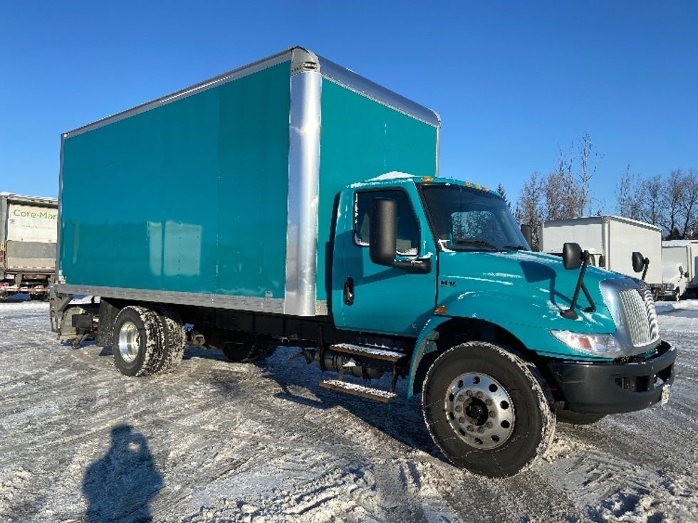 Medium Duty Box Truck-Light and Medium Duty Trucks-International-2020-MV607-Mississauga-ON-240,885\n\t\tkm-$ 63,000 - Image 1