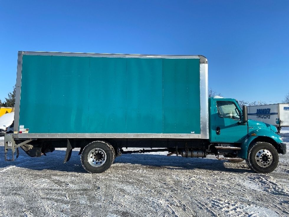 Medium Duty Box Truck-Light and Medium Duty Trucks-International-2020-MV607-Mississauga-ON-240,885\n\t\tkm-$ 63,000 - Image 15