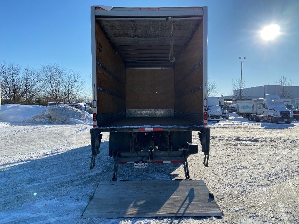 Medium Duty Box Truck-Light and Medium Duty Trucks-International-2020-MV607-Mississauga-ON-240,885\n\t\tkm-$ 63,000 - Image 9