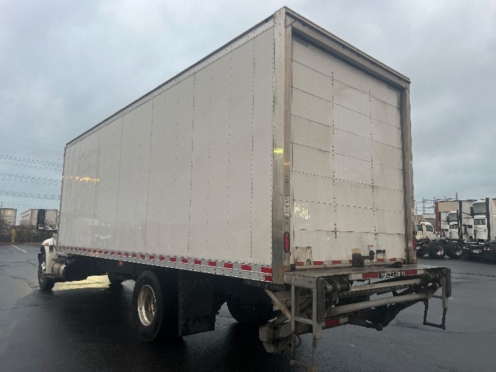Medium Duty Box Truck-Light and Medium Duty Trucks-International-2020-MV607-Mississauga-ON-256,273\n\t\tkm-$ 58,500 - Image 6