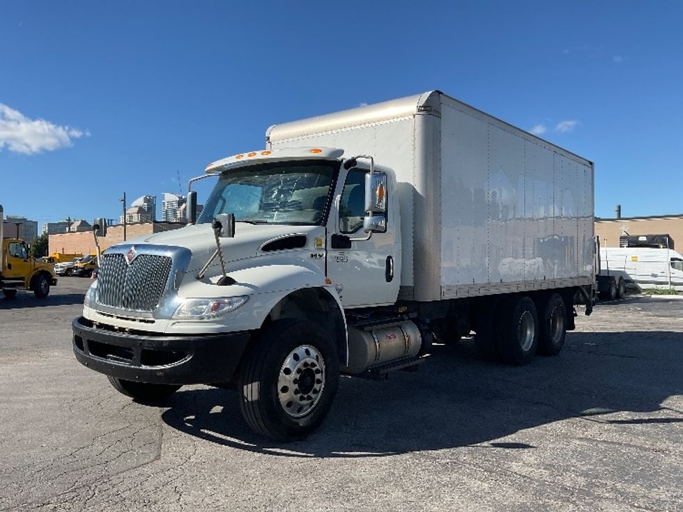 Medium Duty Box Truck-Light and Medium Duty Trucks-International-2020-MV607-Mississauga-ON-269,980\n\t\tkm-$ 66,250 - Image 3