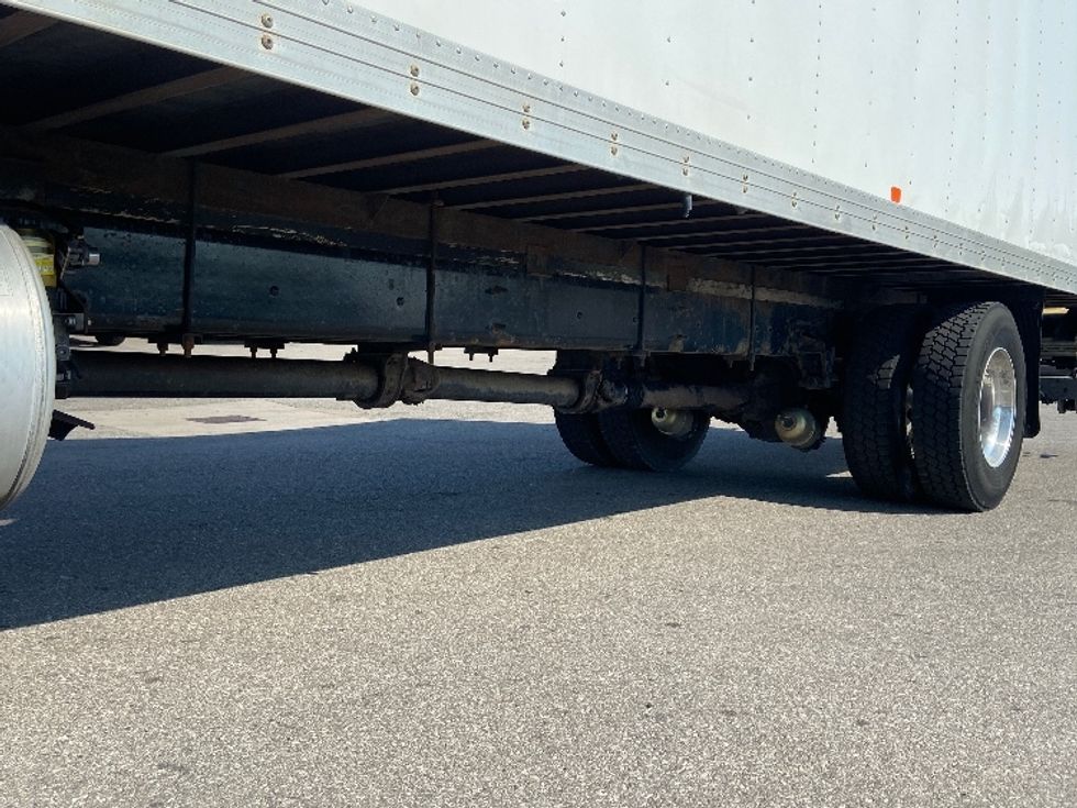 Medium Duty Box Truck-Light and Medium Duty Trucks-International-2020-MV607-Mississauga-ON-282,824\n\t\tkm-$ 56,250 - Image 5