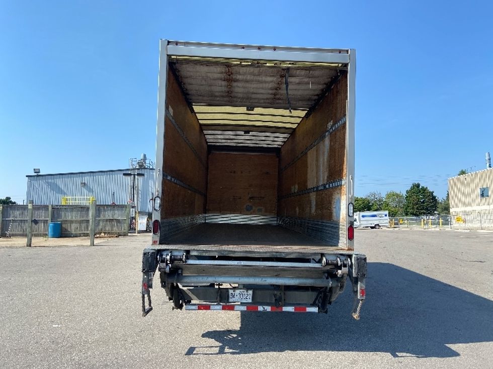 Medium Duty Box Truck-Light and Medium Duty Trucks-International-2020-MV607-Mississauga-ON-282,824\n\t\tkm-$ 56,250 - Image 8