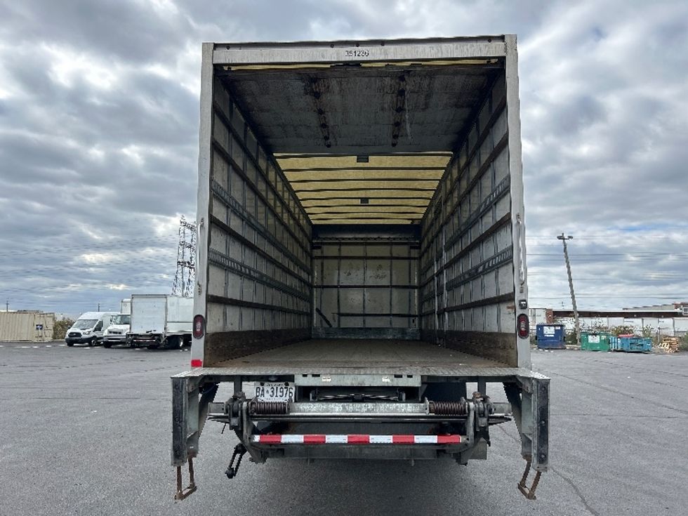Medium Duty Box Truck-Light and Medium Duty Trucks-International-2020-MV607-Mississauga-ON-305,854\n\t\tkm-$ 50,250 - Image 8