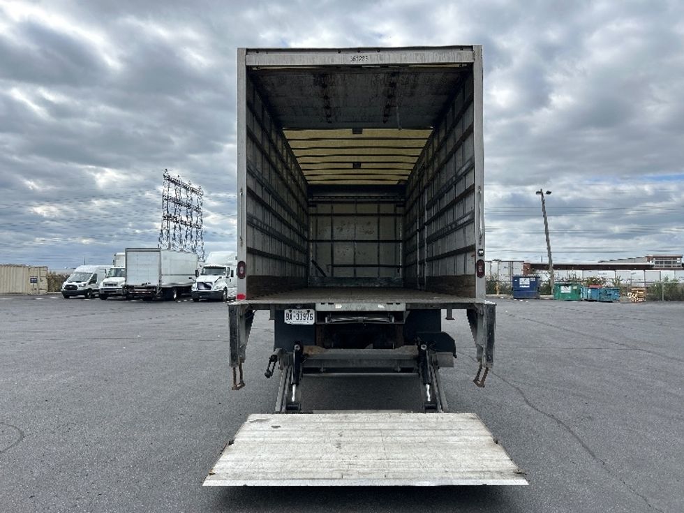 Medium Duty Box Truck-Light and Medium Duty Trucks-International-2020-MV607-Mississauga-ON-305,854\n\t\tkm-$ 50,250 - Image 9