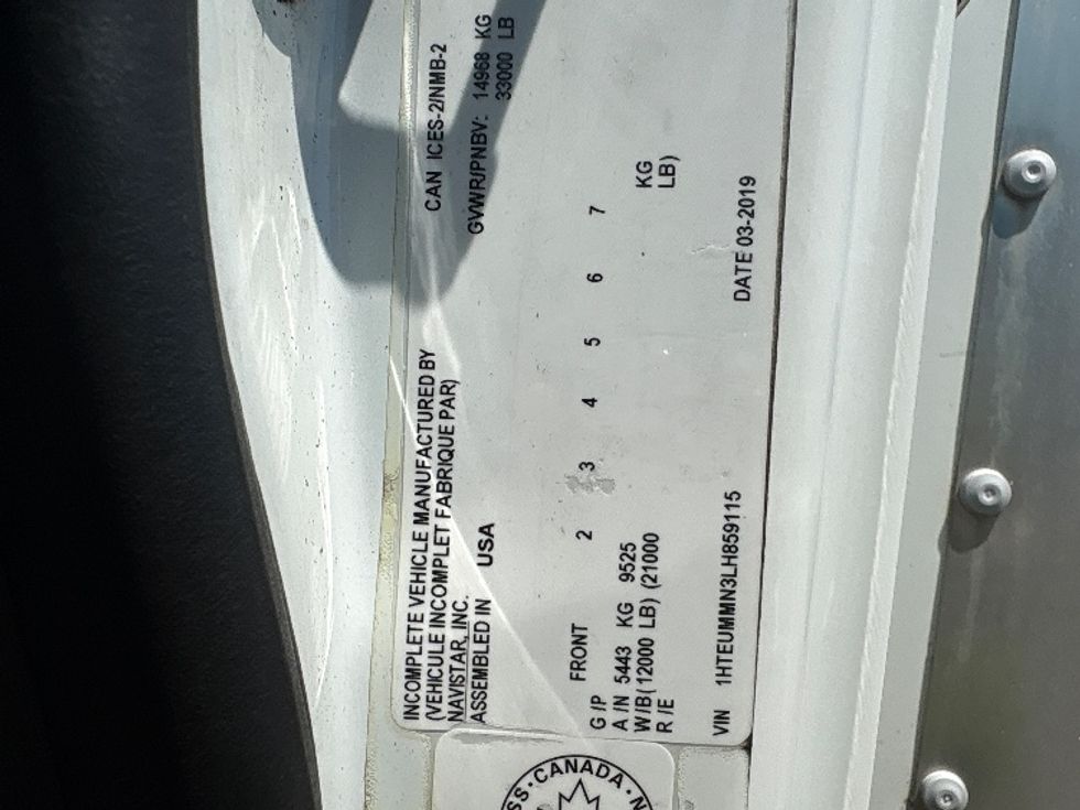 Medium Duty Box Truck-Light and Medium Duty Trucks-International-2020-MV607-Mississauga-ON-318,413\n\t\tkm-$ 45,750 - Image 25