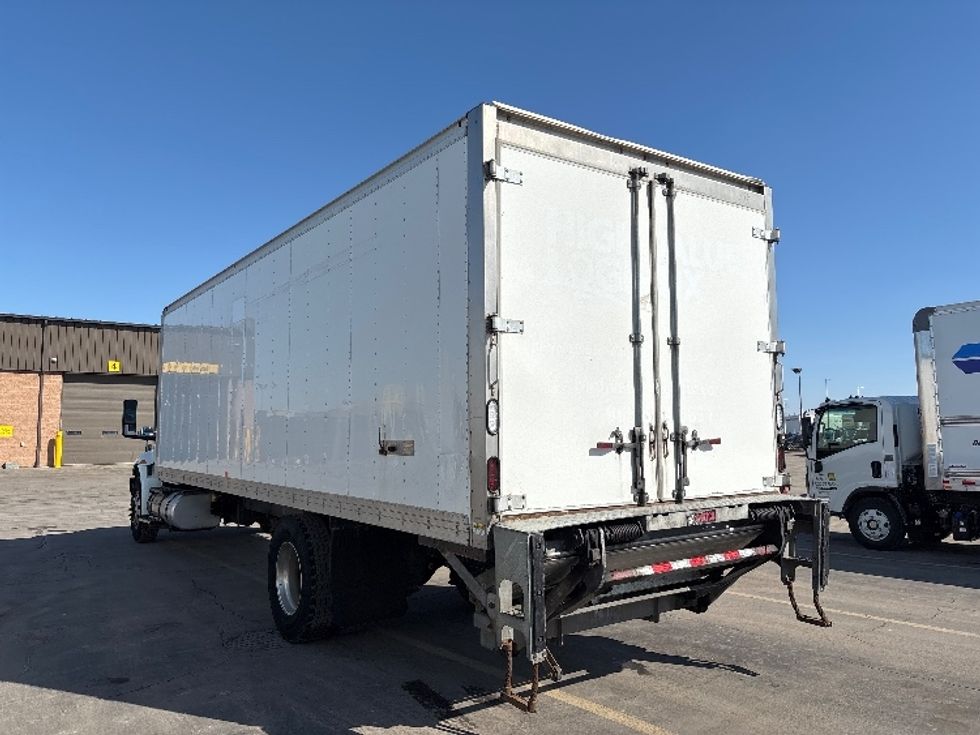 Medium Duty Box Truck-Light and Medium Duty Trucks-International-2020-MV607-Mississauga-ON-320,457\n\t\tkm-$ 55,250 - Image 6