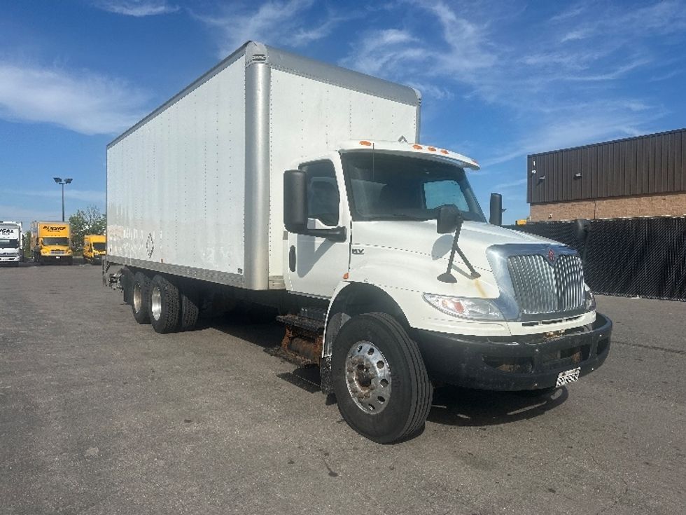 Medium Duty Box Truck-Light and Medium Duty Trucks-International-2020-MV607-Mississauga-ON-364,325\n\t\tkm-$ 66,250 - Image 1
