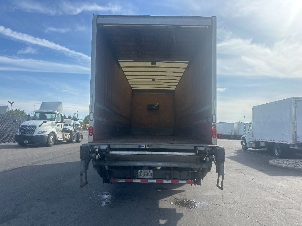 Medium Duty Box Truck-Light and Medium Duty Trucks-International-2020-MV607-Mississauga-ON-364,325\n\t\tkm-$ 66,250 - Image 8