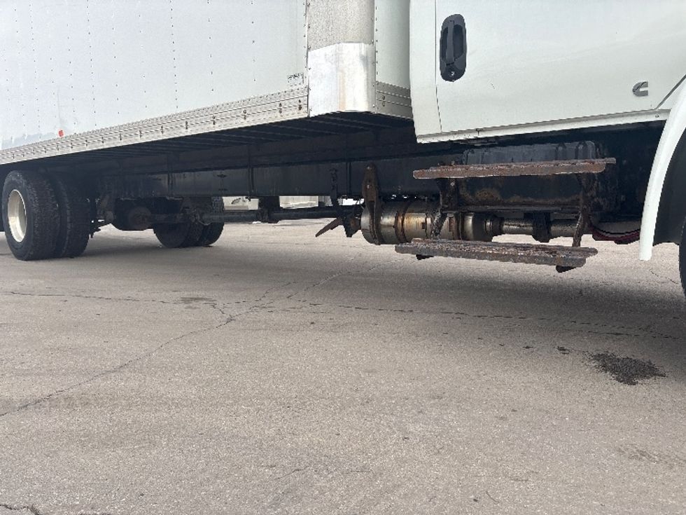 Medium Duty Box Truck-Light and Medium Duty Trucks-International-2020-MV607-Mississauga-ON-418,298\n\t\tkm-$ 46,250 - Image 14