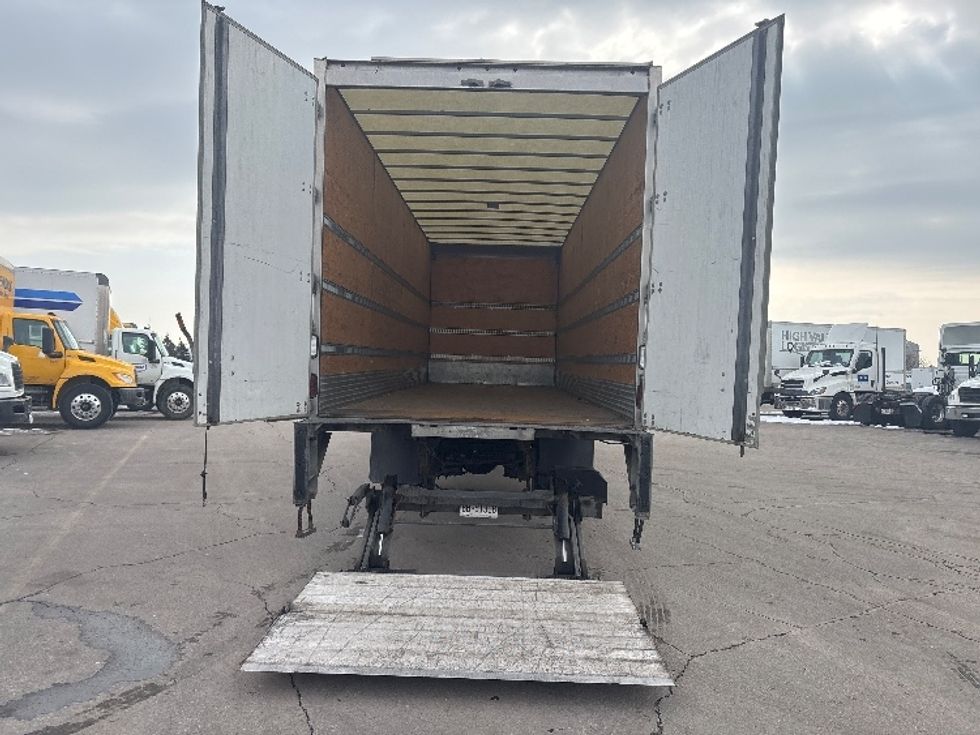 Medium Duty Box Truck-Light and Medium Duty Trucks-International-2020-MV607-Mississauga-ON-418,298\n\t\tkm-$ 46,250 - Image 9