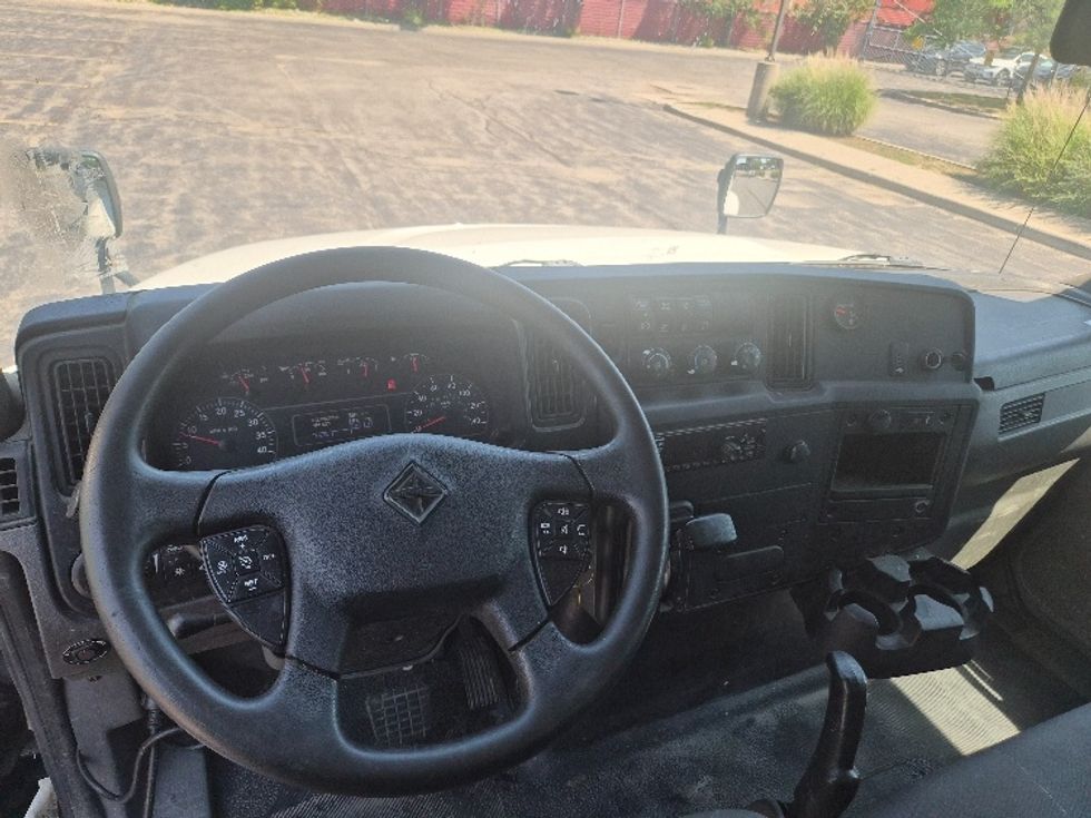 Medium Duty Box Truck-Light and Medium Duty Trucks-International-2020-MV607-Mississauga-ON-461,769\n\t\tkm-$ 38,250 - Image 18