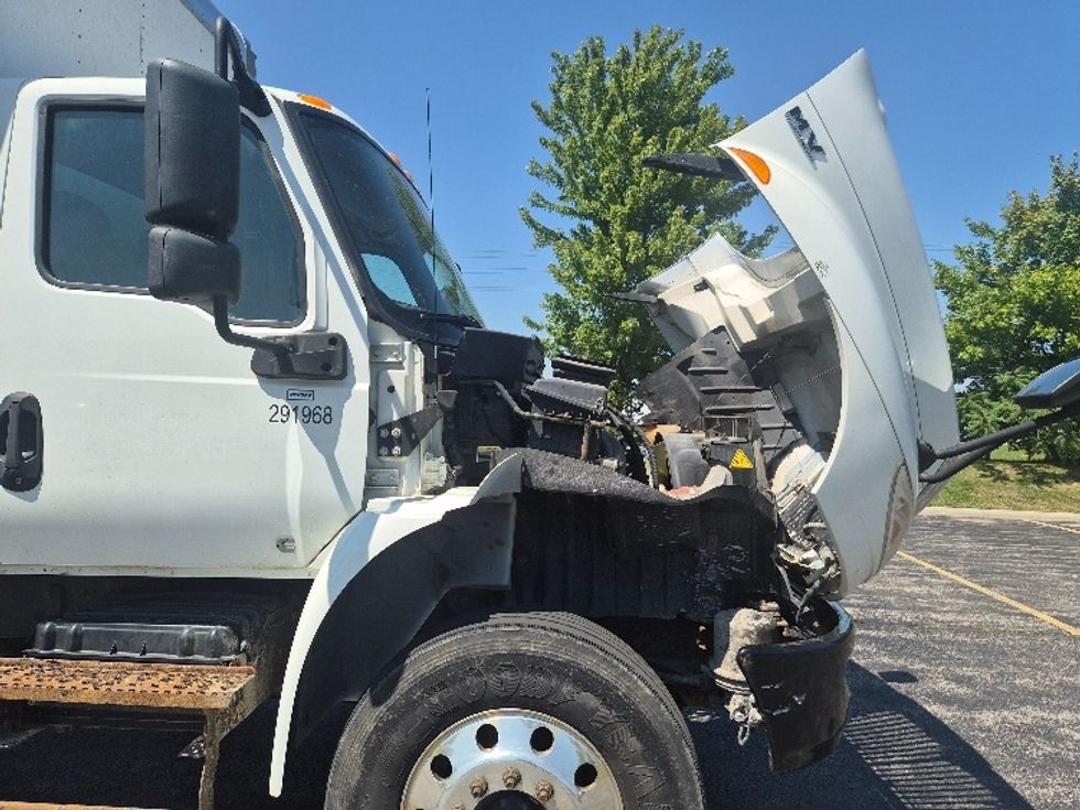 Medium Duty Box Truck-Light and Medium Duty Trucks-International-2020-MV607-Mississauga-ON-461,769\n\t\tkm-$ 38,250 - Image 23