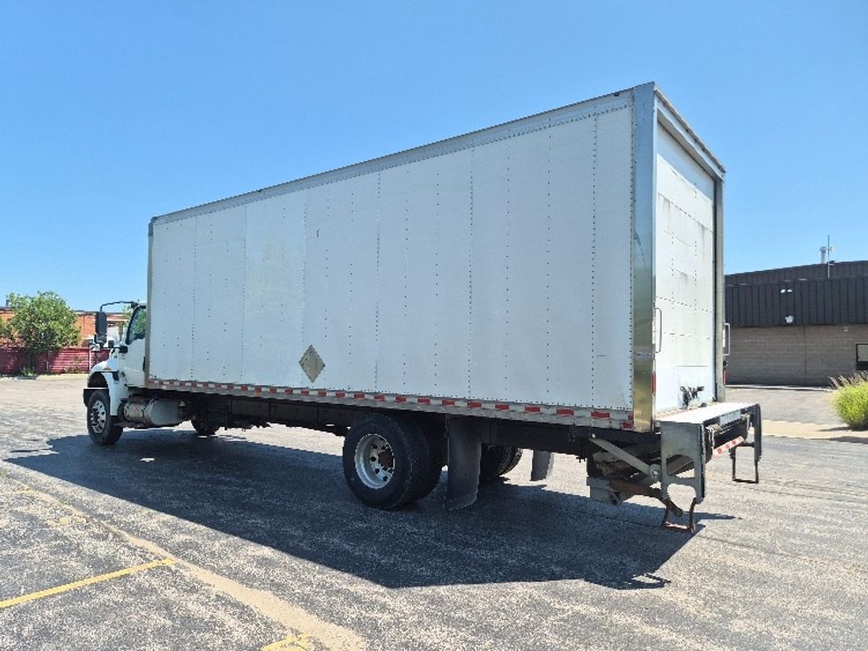Medium Duty Box Truck-Light and Medium Duty Trucks-International-2020-MV607-Mississauga-ON-461,769\n\t\tkm-$ 38,250 - Image 6