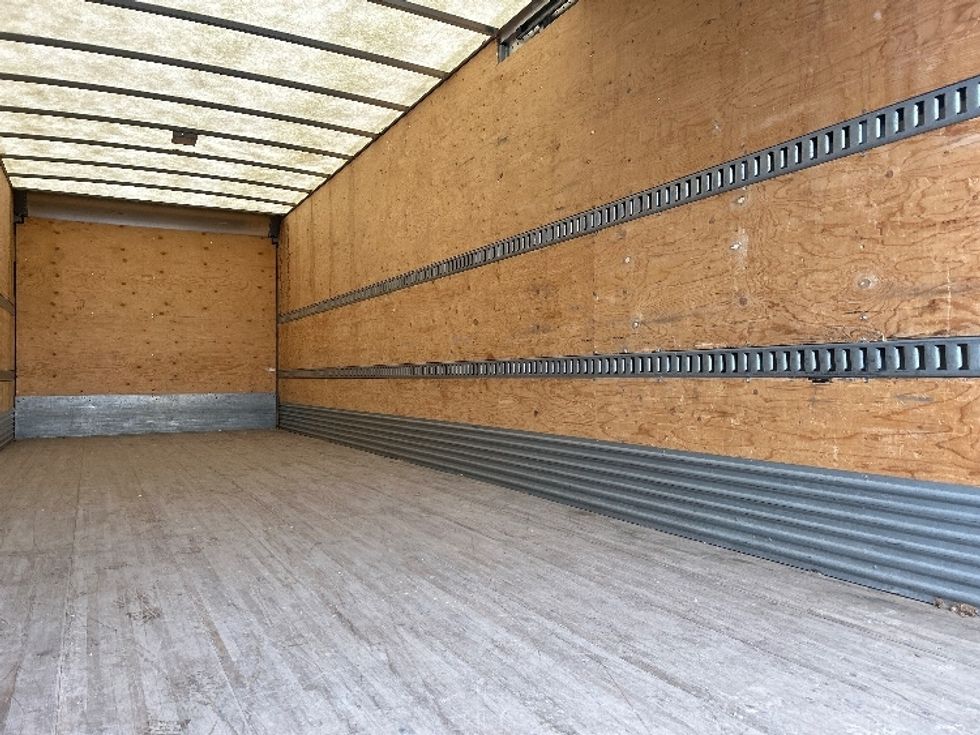 Medium Duty Box Truck-Light and Medium Duty Trucks-International-2020-MV607-Mississauga-ON-99,991\n\t\tkm-$ 82,250 - Image 12