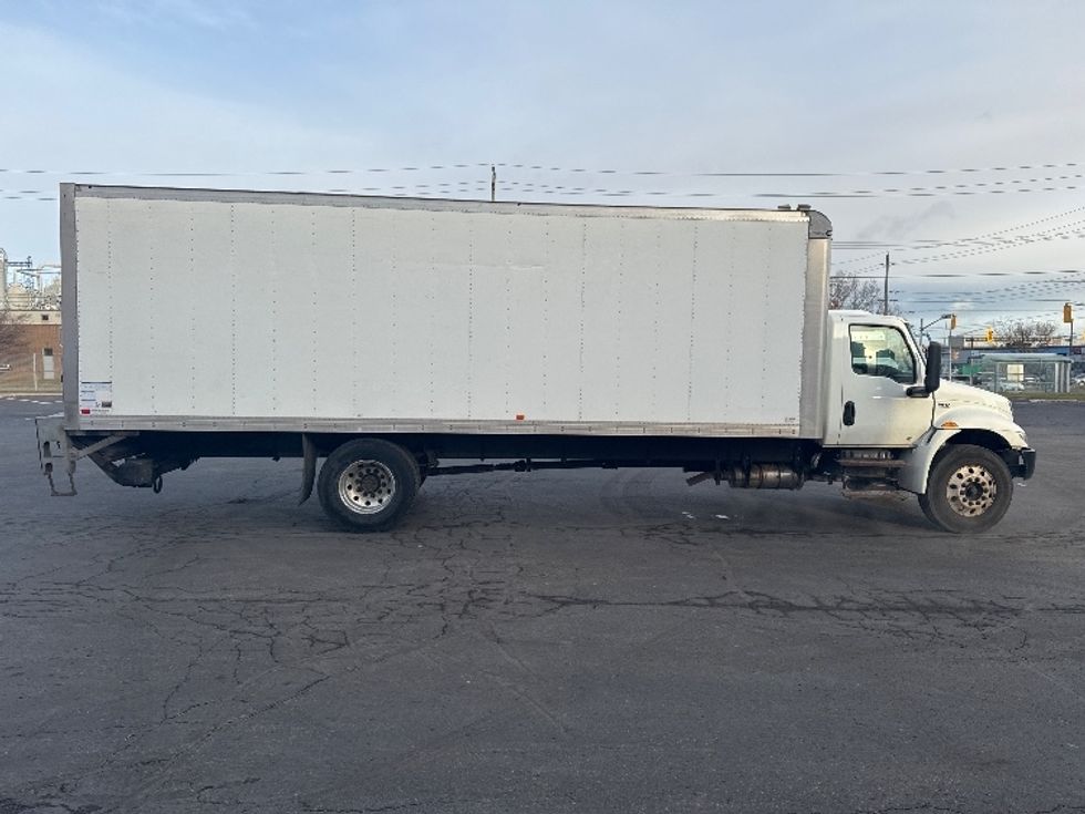 Medium Duty Box Truck-Light and Medium Duty Trucks-International-2020-MV607-Mississauga-ON-99,991\n\t\tkm-$ 82,250 - Image 15