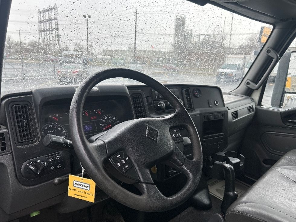Medium Duty Box Truck-Light and Medium Duty Trucks-International-2020-MV607-Mississauga-ON-99,991\n\t\tkm-$ 82,250 - Image 16