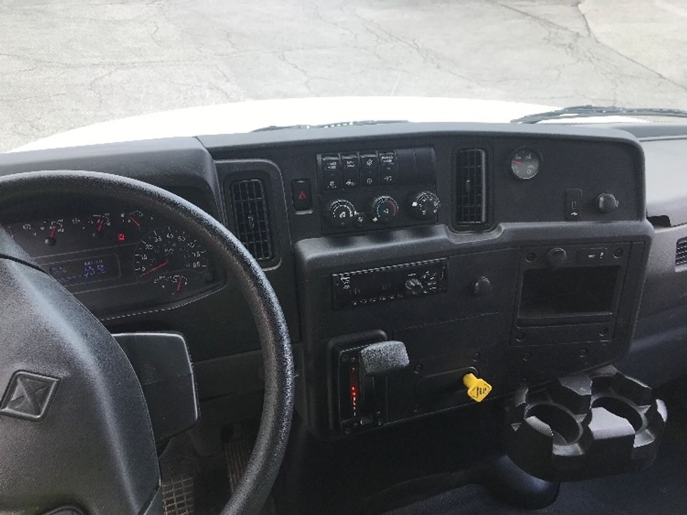 Medium Duty Box Truck-Light and Medium Duty Trucks-International-2020-MV607-Moberly-MO-57,724\n\t\tmiles-$ 67,500 - Image 18