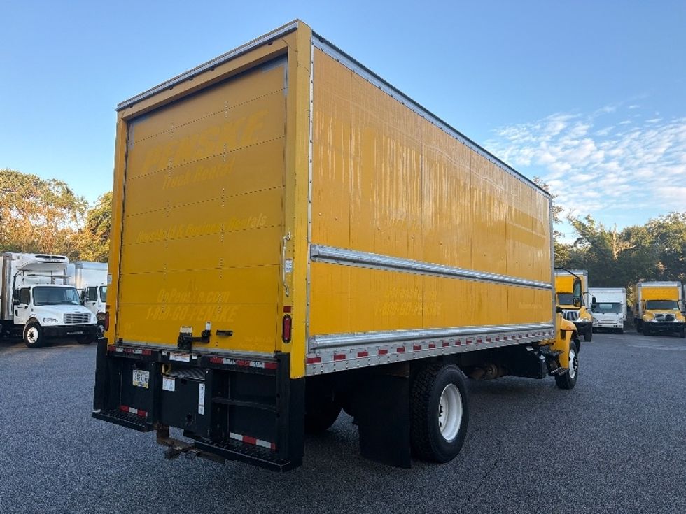 Medium Duty Box Truck-Light and Medium Duty Trucks-International-2020-MV607-Mobile-AL-160,525\n\t\tmiles-$ 34,500 - Image 13