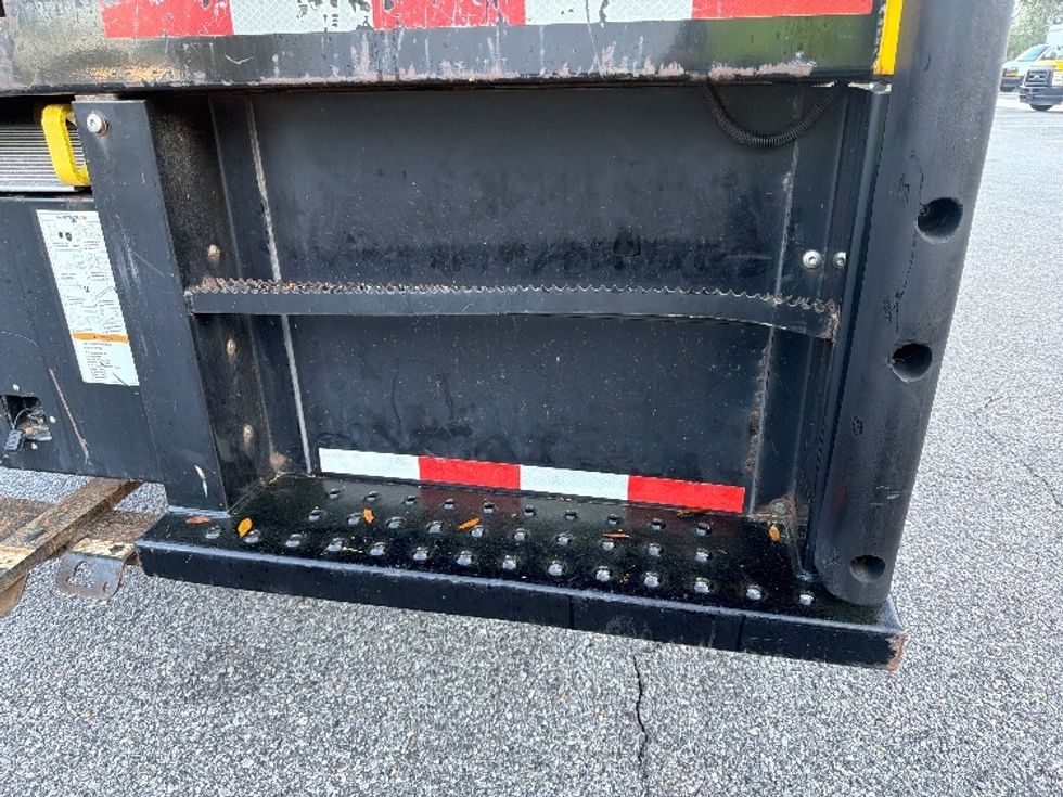 Medium Duty Box Truck-Light and Medium Duty Trucks-International-2020-MV607-Mobile-AL-160,525\n\t\tmiles-$ 34,500 - Image 27