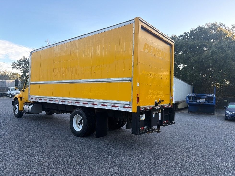 Medium Duty Box Truck-Light and Medium Duty Trucks-International-2020-MV607-Mobile-AL-160,525\n\t\tmiles-$ 34,500 - Image 6