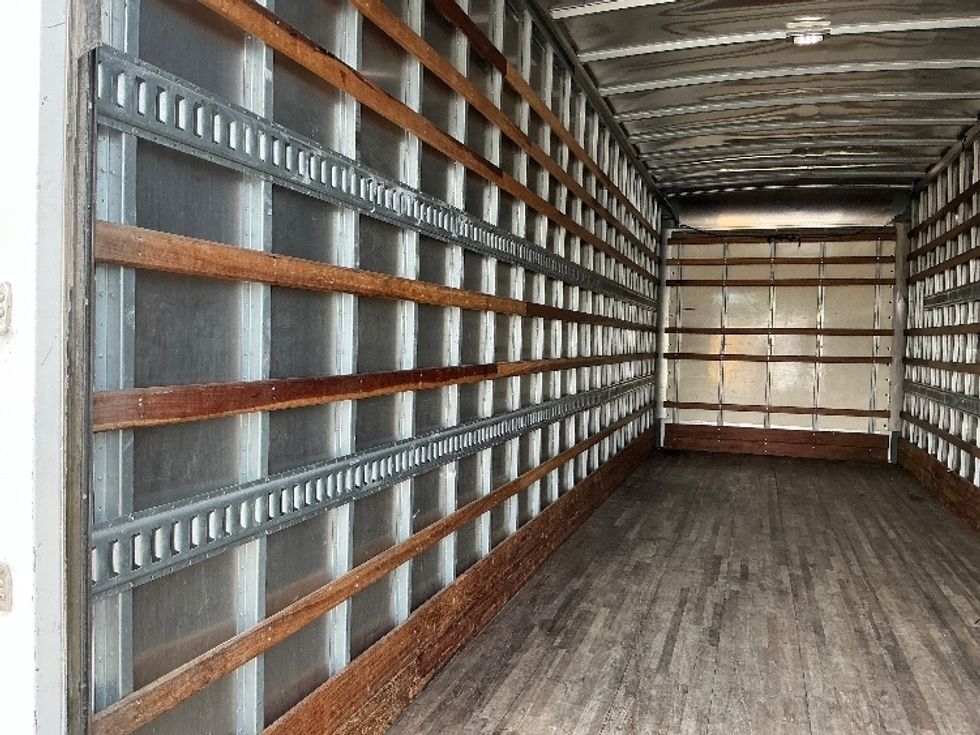 Medium Duty Box Truck-Light and Medium Duty Trucks-International-2020-MV607-Mobile-AL-76,643\n\t\tmiles-$ 62,750 - Image 11