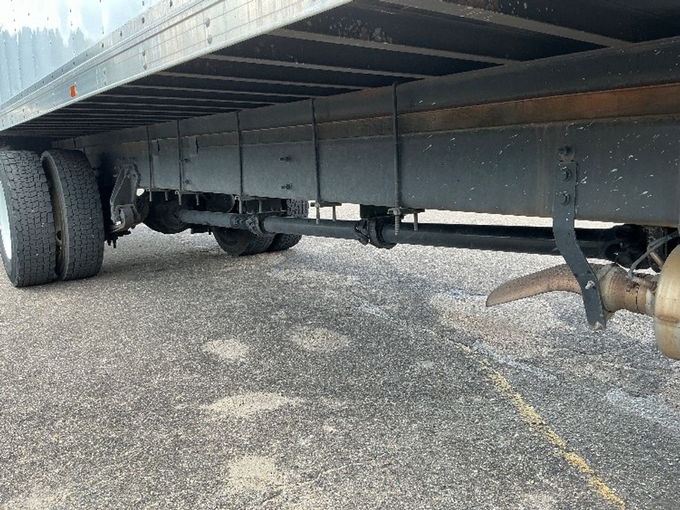 Medium Duty Box Truck-Light and Medium Duty Trucks-International-2020-MV607-Mobile-AL-76,643\n\t\tmiles-$ 62,750 - Image 14