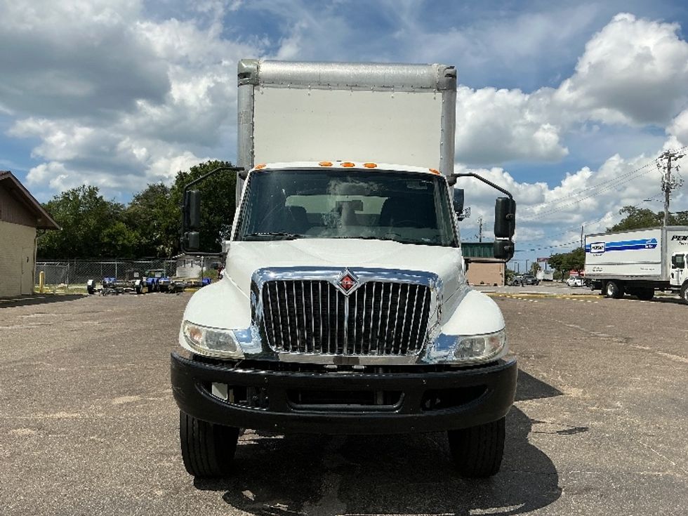 Medium Duty Box Truck-Light and Medium Duty Trucks-International-2020-MV607-Mobile-AL-76,643\n\t\tmiles-$ 62,750 - Image 2