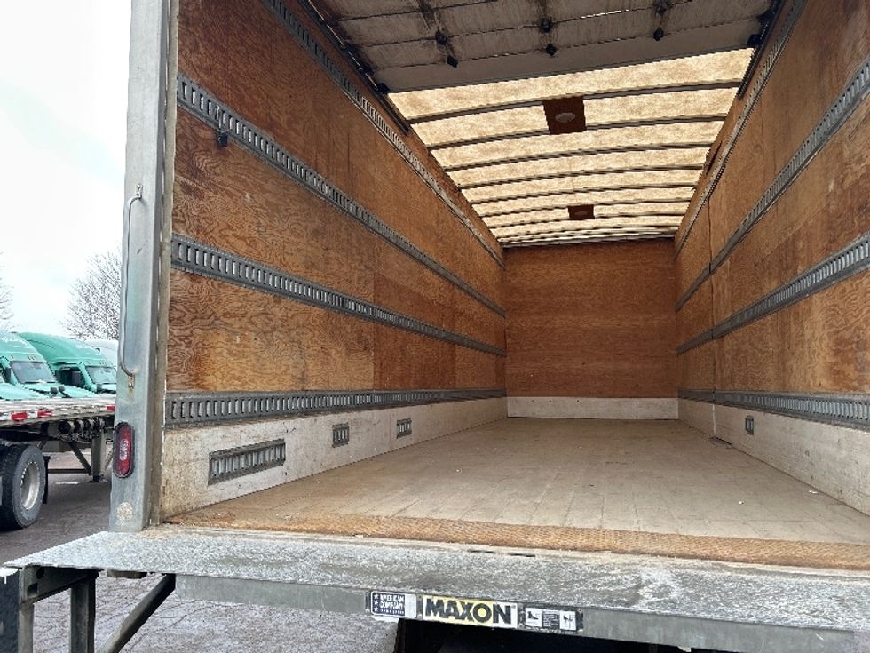 Medium Duty Box Truck-Light and Medium Duty Trucks-International-2020-MV607-Moncton-NB-260,530\n\t\tkm-$ 63,000 - Image 11