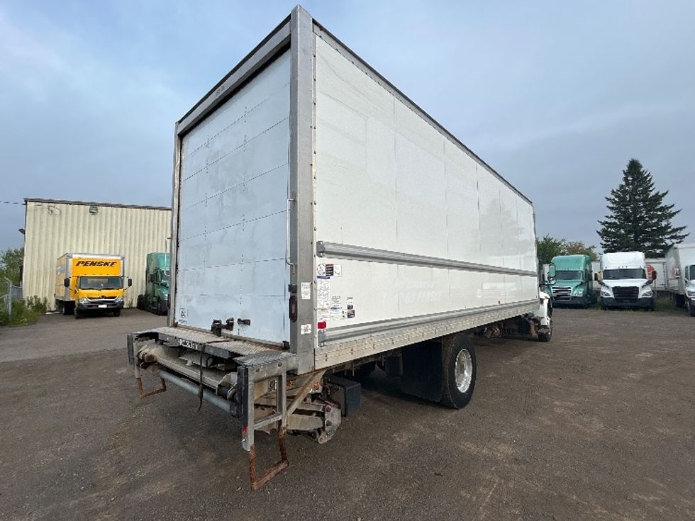 Medium Duty Box Truck-Light and Medium Duty Trucks-International-2020-MV607-Moncton-NB-284,775\n\t\tkm-$ 51,750 - Image 12