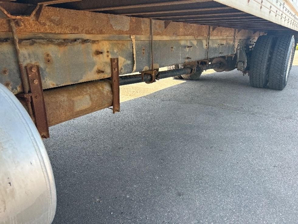 Medium Duty Box Truck-Light and Medium Duty Trucks-International-2020-MV607-Moncton-NB-284,775\n\t\tkm-$ 51,750 - Image 5