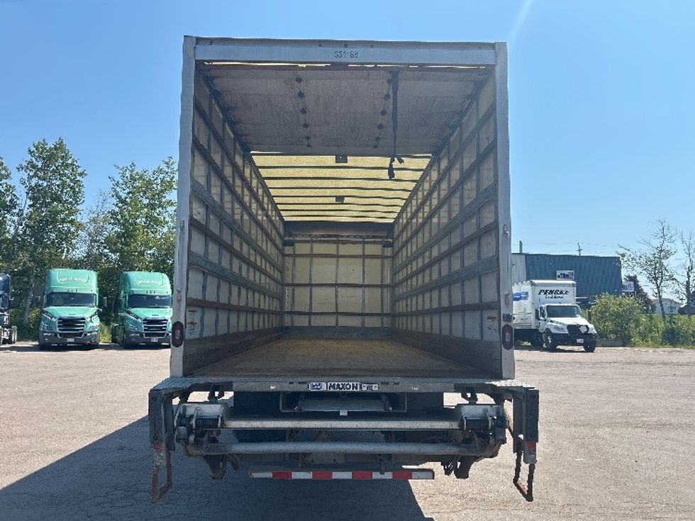 Medium Duty Box Truck-Light and Medium Duty Trucks-International-2020-MV607-Moncton-NB-284,775\n\t\tkm-$ 51,750 - Image 8