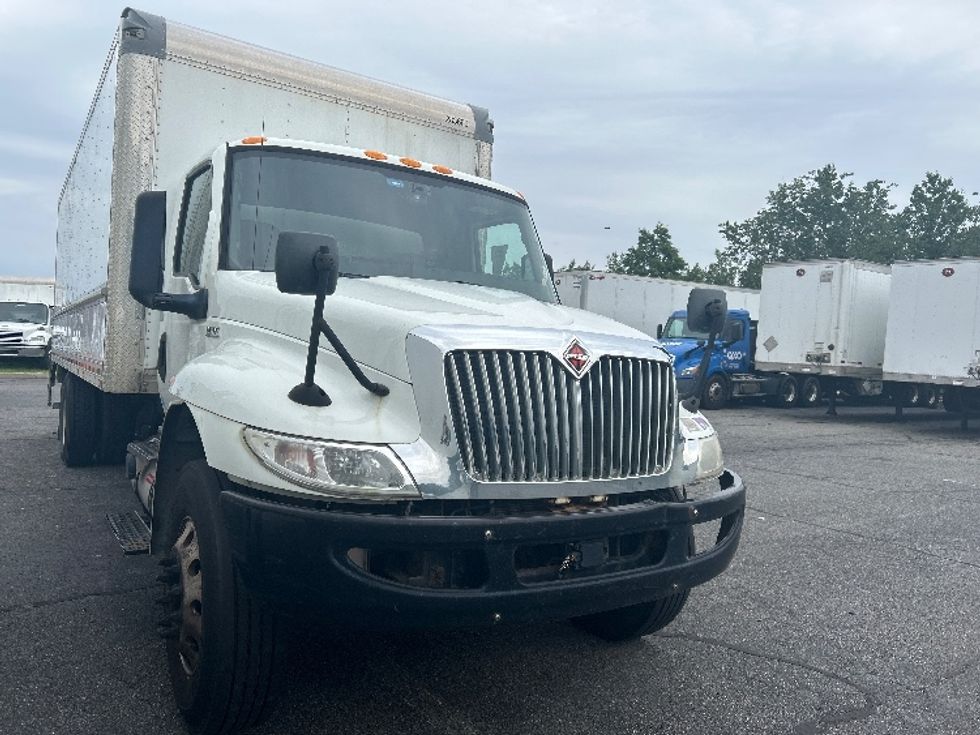Medium Duty Box Truck-Light and Medium Duty Trucks-International-2020-MV607-Montgomery-NY-228,526\n\t\tmiles-$ 12,500 - Image 1