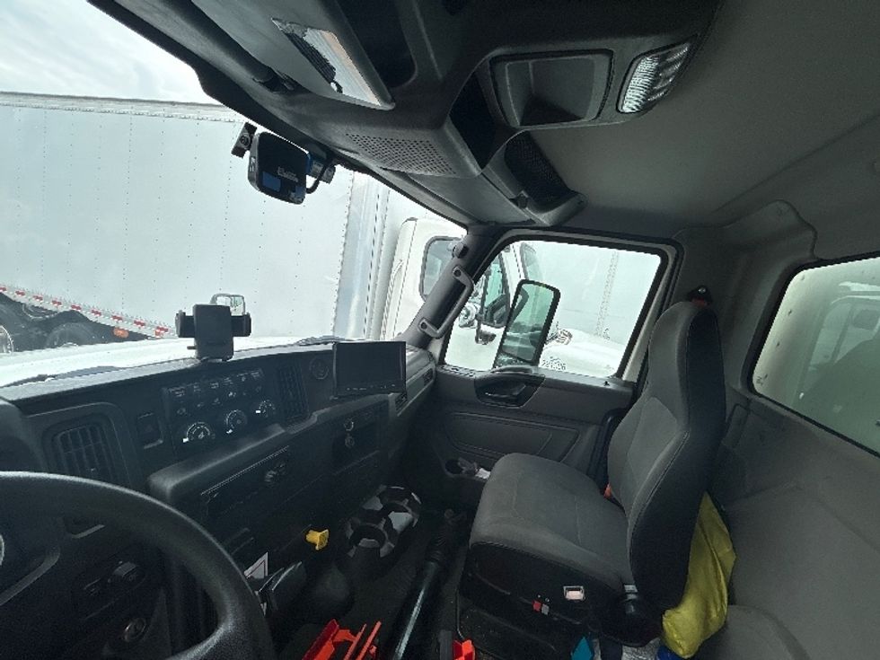 Medium Duty Box Truck-Light and Medium Duty Trucks-International-2020-MV607-Montgomery-NY-228,526\n\t\tmiles-$ 12,500 - Image 19