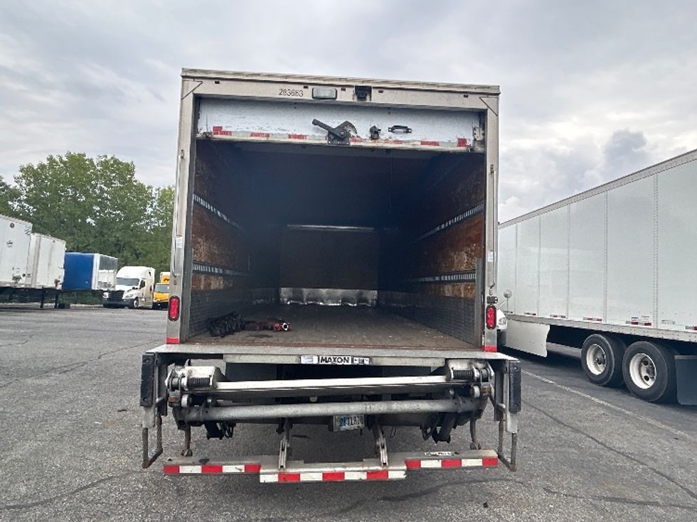 Medium Duty Box Truck-Light and Medium Duty Trucks-International-2020-MV607-Montgomery-NY-228,526\n\t\tmiles-$ 12,500 - Image 8