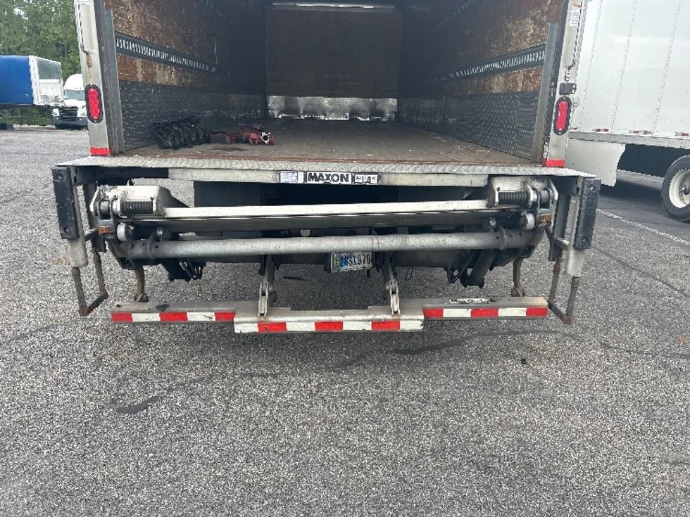 Medium Duty Box Truck-Light and Medium Duty Trucks-International-2020-MV607-Montgomery-NY-228,526\n\t\tmiles-$ 12,500 - Image 9
