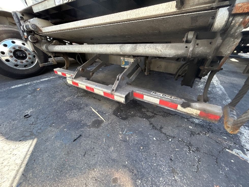 Medium Duty Box Truck-Light and Medium Duty Trucks-International-2020-MV607-Montgomery-NY-236,032\n\t\tmiles-$ 12,500 - Image 10