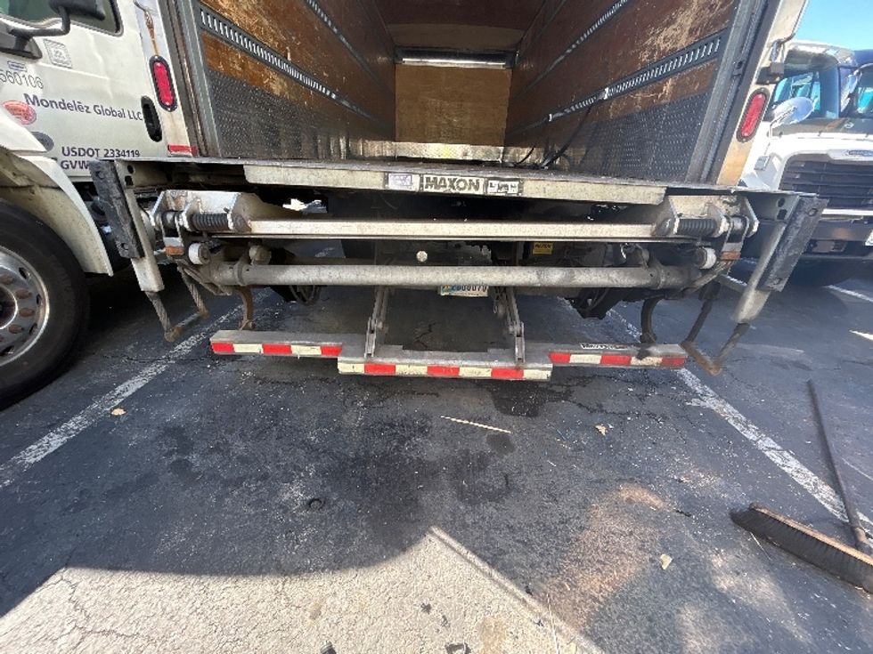 Medium Duty Box Truck-Light and Medium Duty Trucks-International-2020-MV607-Montgomery-NY-236,032\n\t\tmiles-$ 12,500 - Image 9