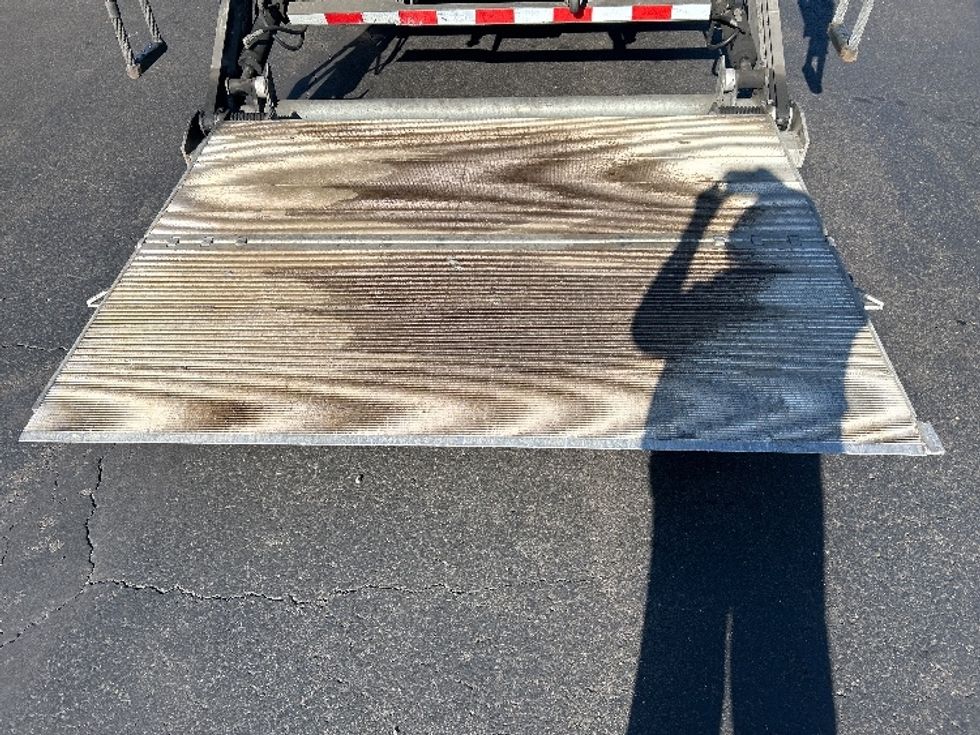 Medium Duty Box Truck-Light and Medium Duty Trucks-International-2020-MV607-Montgomery-NY-70,140\n\t\tmiles-$ 49,250 - Image 24