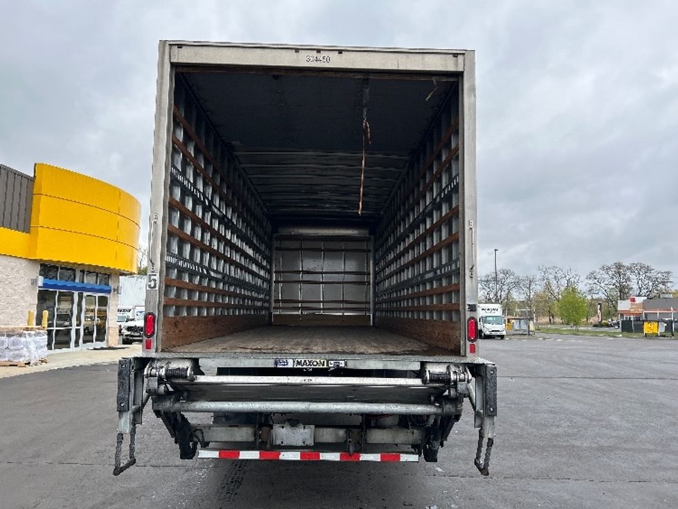 Medium Duty Box Truck-Light and Medium Duty Trucks-International-2020-MV607-Montgomery-NY-84,582\n\t\tmiles-$ 64,250 - Image 8
