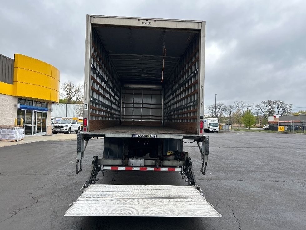 Medium Duty Box Truck-Light and Medium Duty Trucks-International-2020-MV607-Montgomery-NY-84,582\n\t\tmiles-$ 64,250 - Image 9